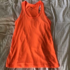 Nike workout tank top